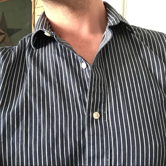 Tommy Hilfiger Button Down - Picture 5 of 5
